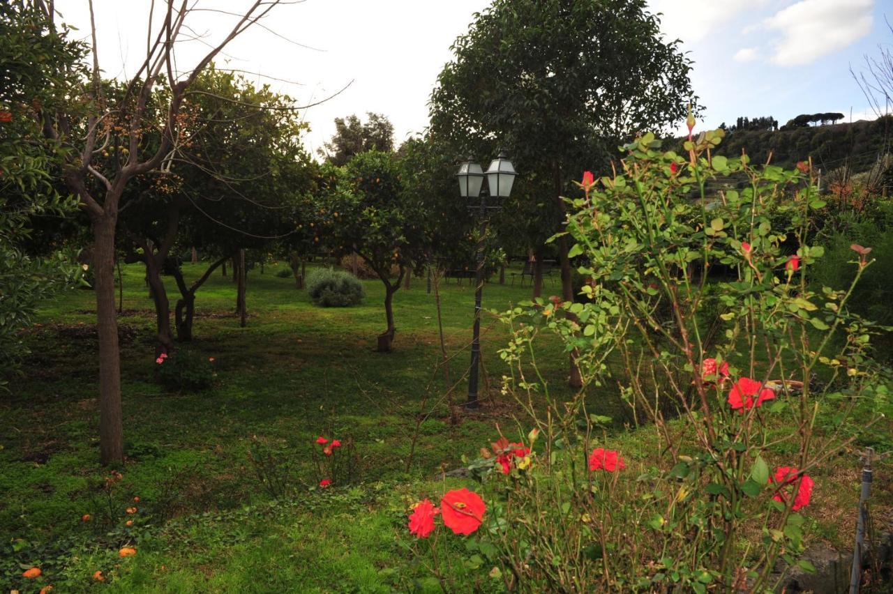 Tenuta Santa Tecla Acireale Luaran gambar